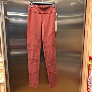 NWT Girls Sun and Shadow Leggings